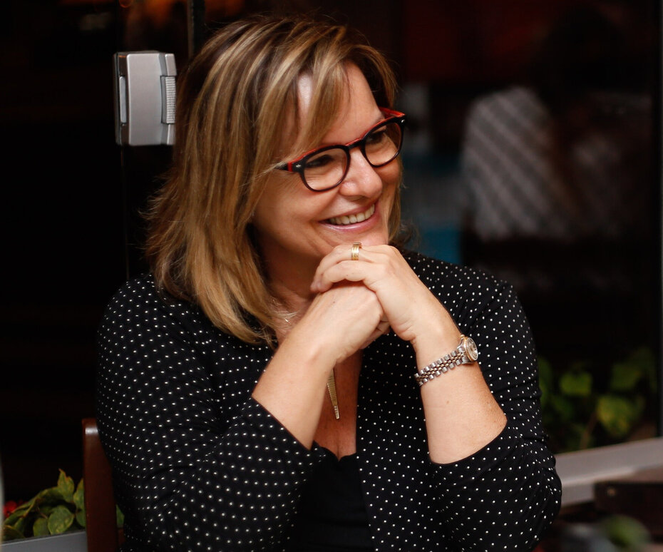 Gina Eichenberg prestigiou a estreia da feijoada no Tartare (Foto: Lenara Petenuzzo/Divulga&ccedil;&atilde;o)