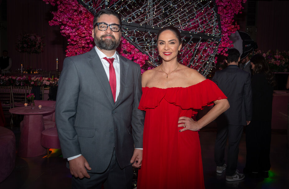 Luciano Medeiros e Jaqueline Pegoraro (Foto: Evandro Leal/Divulgação)