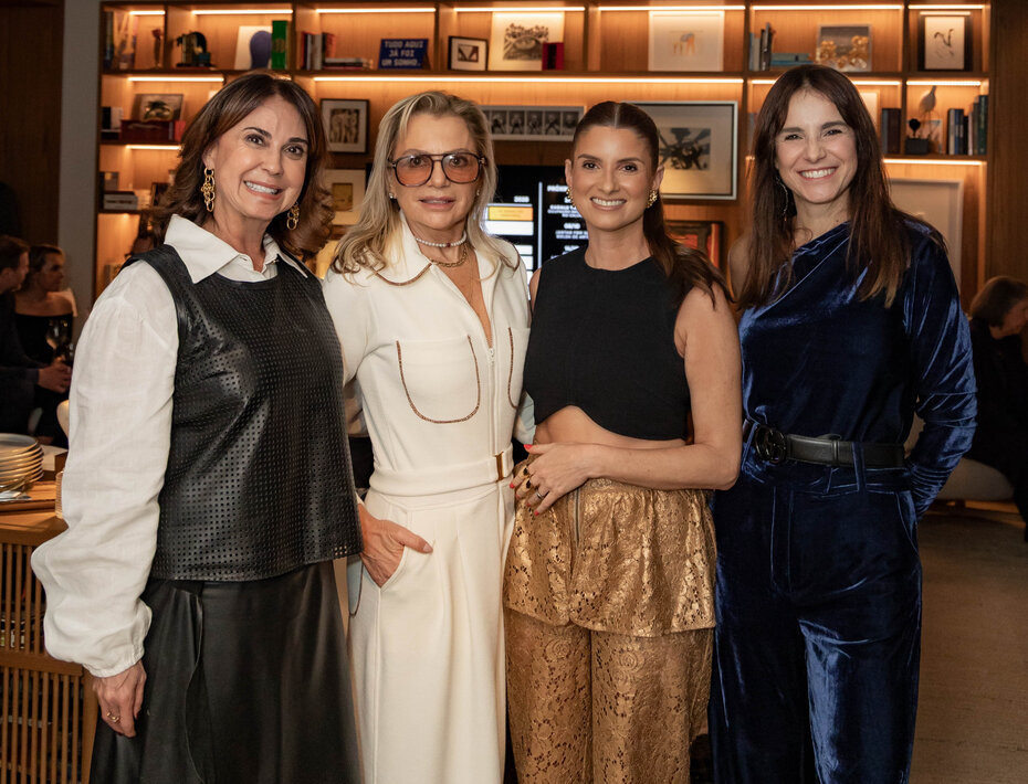 Gabriela Fontoura Brasil, Virgínia Galanos, Ana Espíndola e Fernanda Carvalho Garcia (Foto: Jhonatan Valadas/Divulgação)