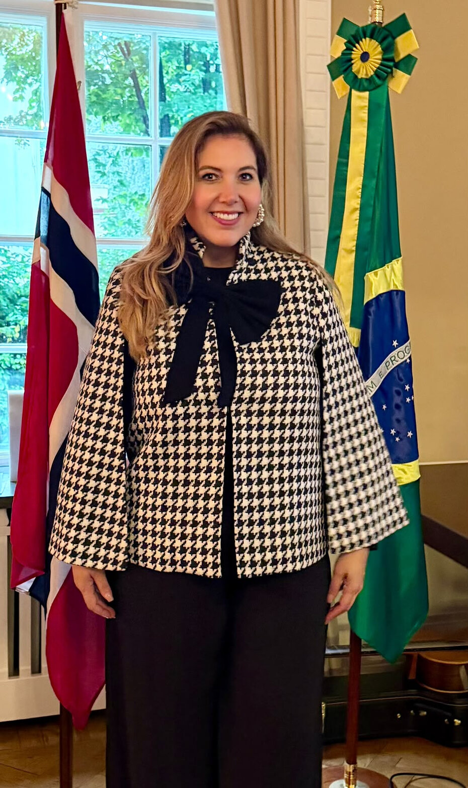A ga&uacute;cha Miriam Guerra M&aacute;sson &eacute; c&ocirc;nsul honor&aacute;ria do Brasil na Isl&acirc;ndia (Foto: Divulga&ccedil;&atilde;o)