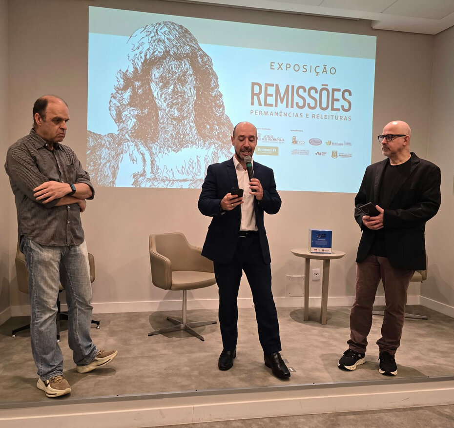 Aurélio Biermann Pinto, José Francisco Alves e Salus Loch na abertura da mostra (Foto: Nilton Santolin/Divulgação)