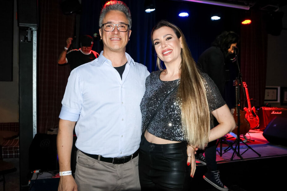 Roberto Snel e Cynthia Fischer Snel, ele o baterista da banda Pop Top (Foto: Dani Barcellos/Divulga&ccedil;&atilde;o)